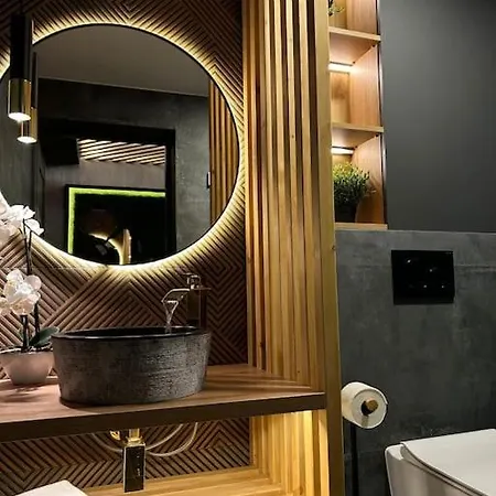 Lägenhet Leo &private Spa
