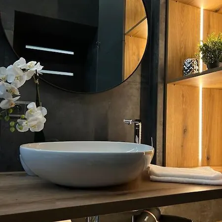 Leo &private Spa Lägenhet