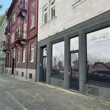 Apartment Leo &private Spa Bratislava