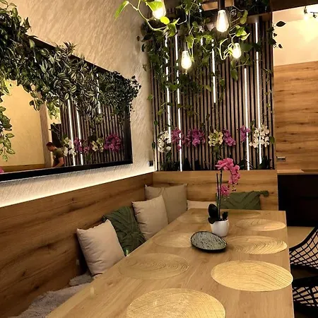 Apartment Leo &private Spa Bratislava
